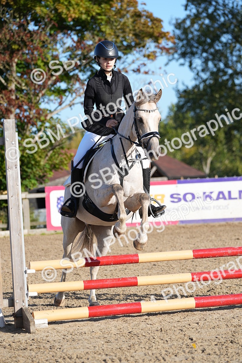 SBM_14332 - J57 - Clear Round 60cm