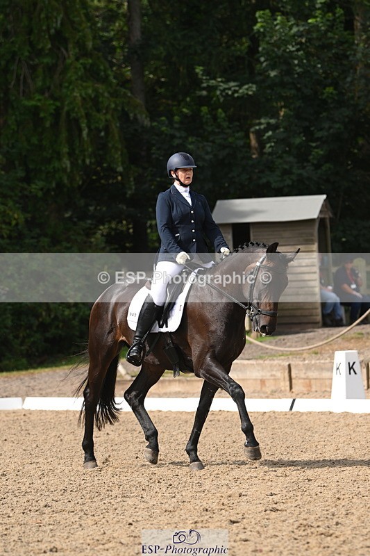 250719A-101411-03305 - 049-Veronica.Roberts-For.J'Adore