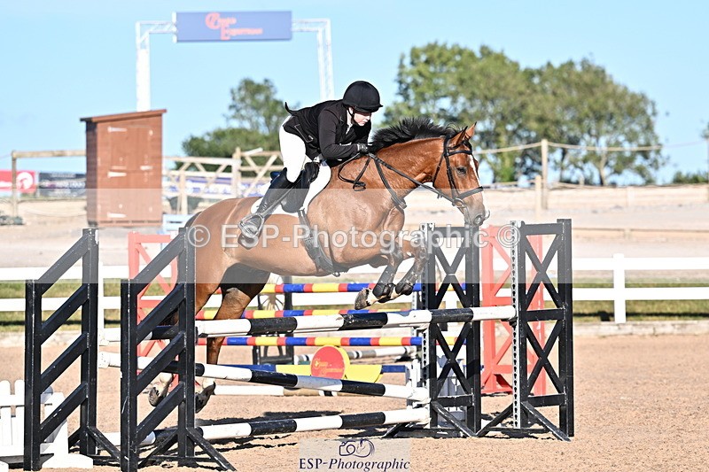 250708A-190319-00720 - 100cm Classes