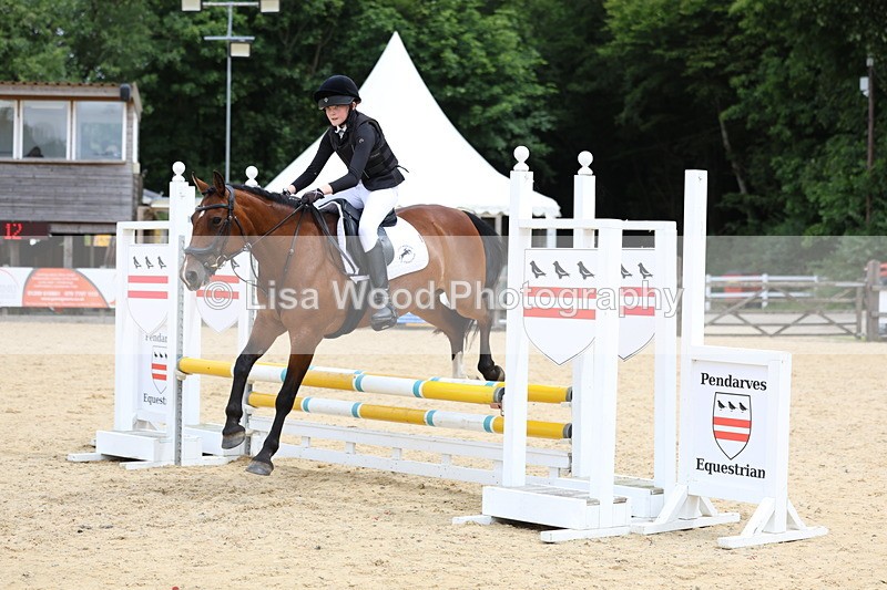 3E7A9151 - Class 4: 70cm