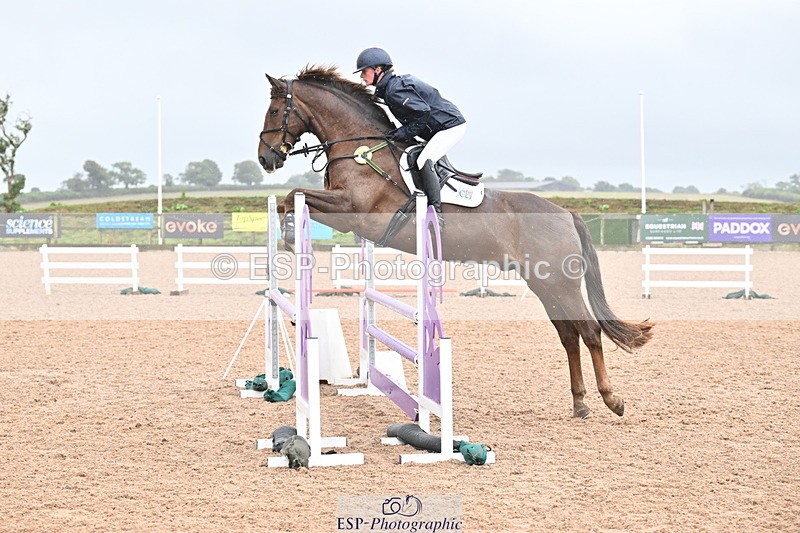 250827B-105117-00170 - Clear Round & Cls 1 Brit Nov 90cm
