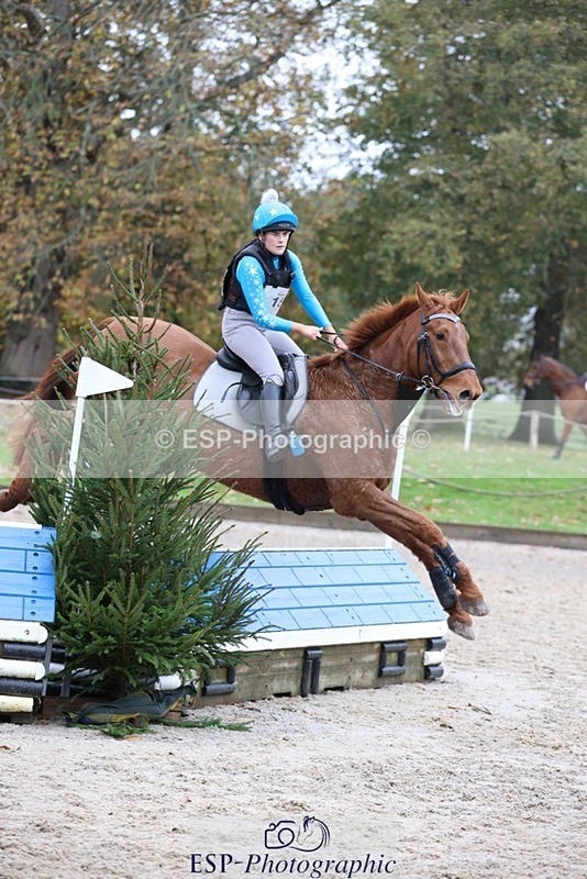 231118-140924-02160 - Cls 3 90cm