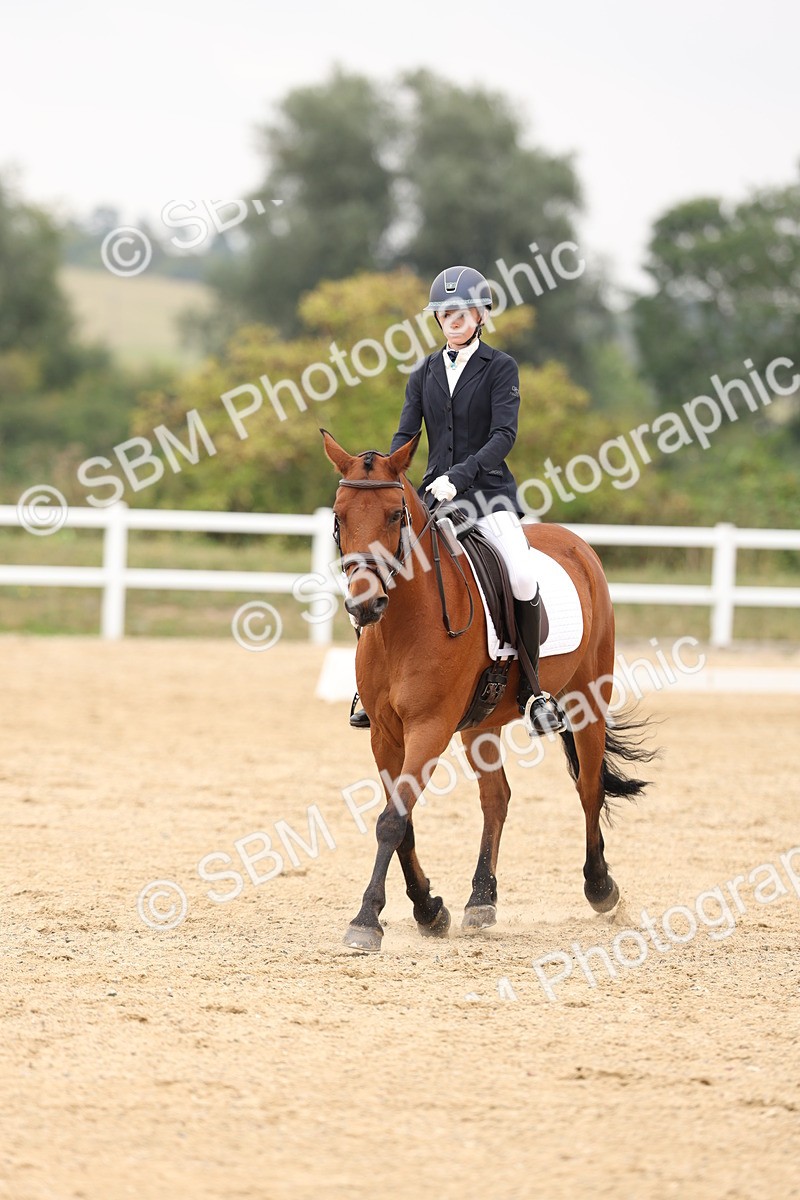 SBM_01538 - Class 9 - Novice 27 Champs