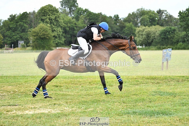 230625-105323-01182 - XC 90cm 9.45 to 11.00