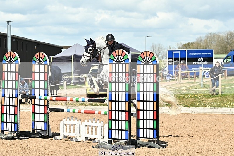 250416-133733-01161 - Cls 4 Newcomers and 1.10m