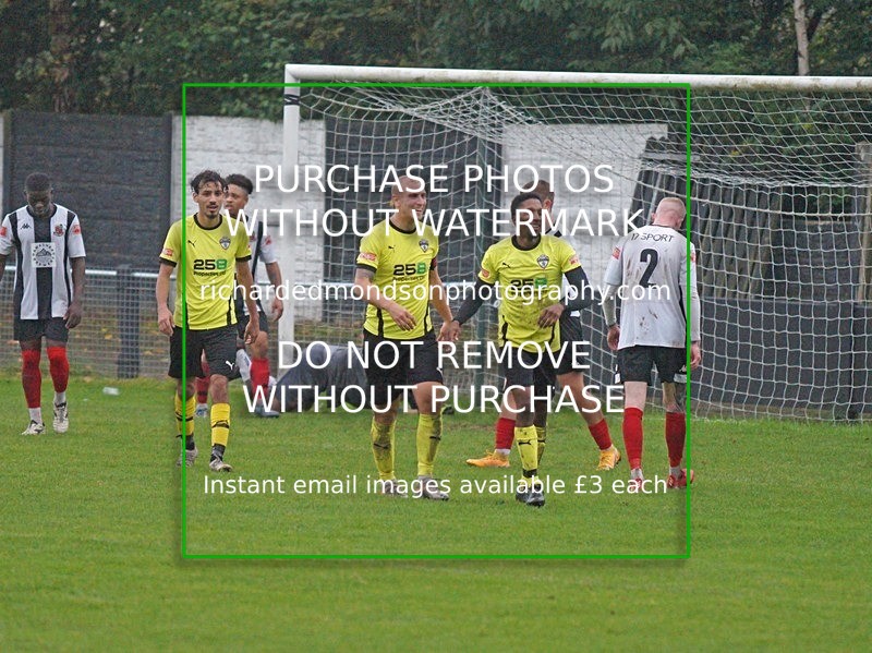 DSC02638 - Kendal Town v Yorkshire Amateurs (9/10/21)
