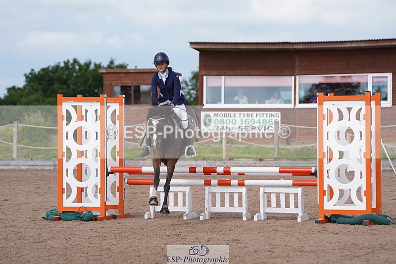 240713A-095112-00129 - Cls 3 A&B Pony BN & 80cm Open