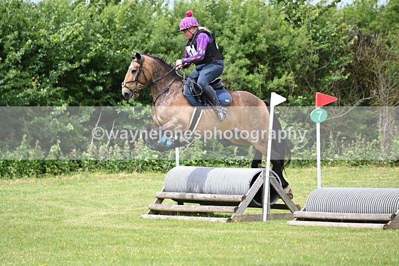 WJ6_3883 - Class 6 80cm