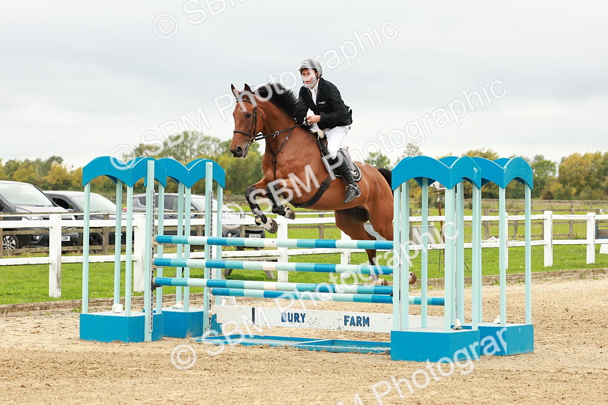 1I0A7924 - Class 5 - Senior Foxhunter 1.20m