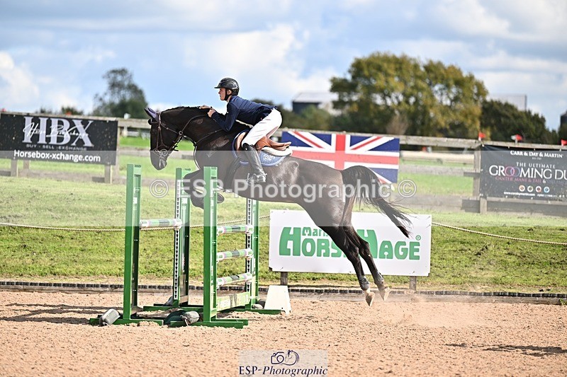 250924-135041-00469 - Cls 6 Foxhunter and 1.20m Open
