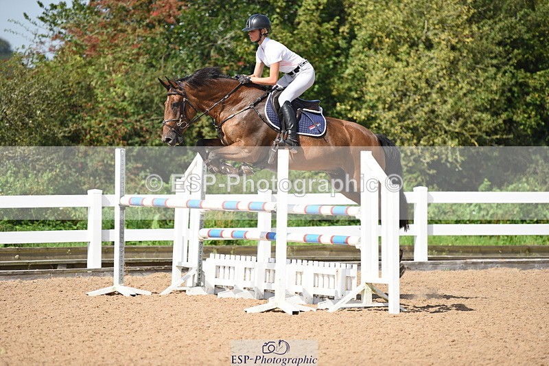 230906A-123532-00252 - Newcomers & 1.10m Open