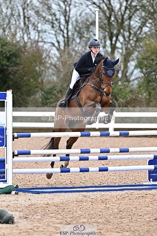 250129-120535-00291 - Cls 04 Snr Newc & 11.0m Open