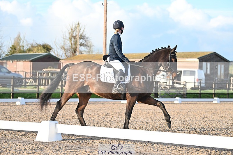 231105-153316-03054 - Cls 4 Novice 24 15.24 to 16.35 break