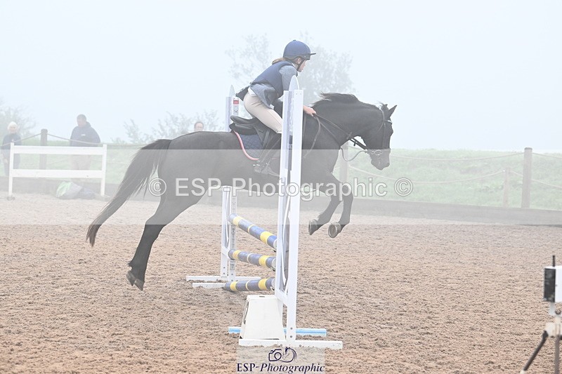 240907A-091444-00067 - Cls 1 Pony Intro 70cm