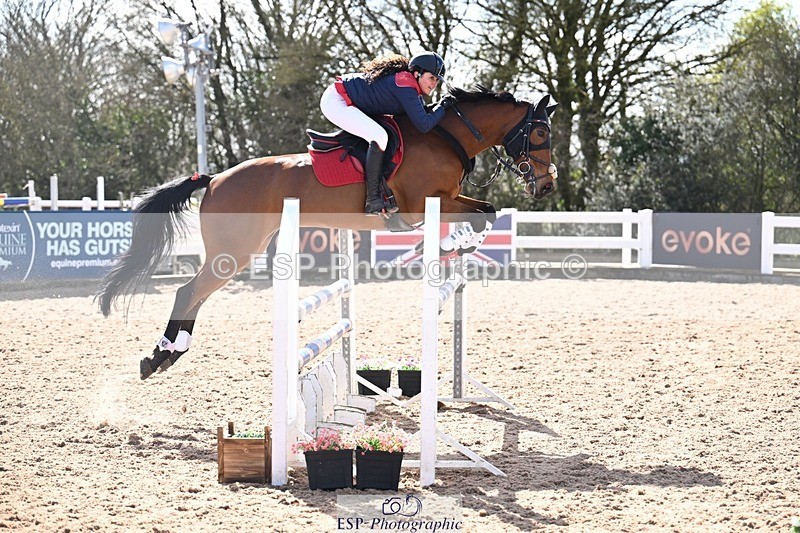 260328-135756-03966 - Cls 24 1.05m Amateur Quali