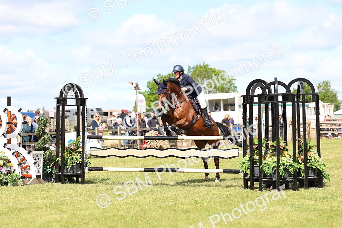 SBM_13558 - Class 206 - Senior Newcomers - 1.10m Open