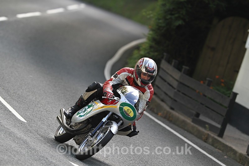 FOM_1117 - Classic TT Lap of honour