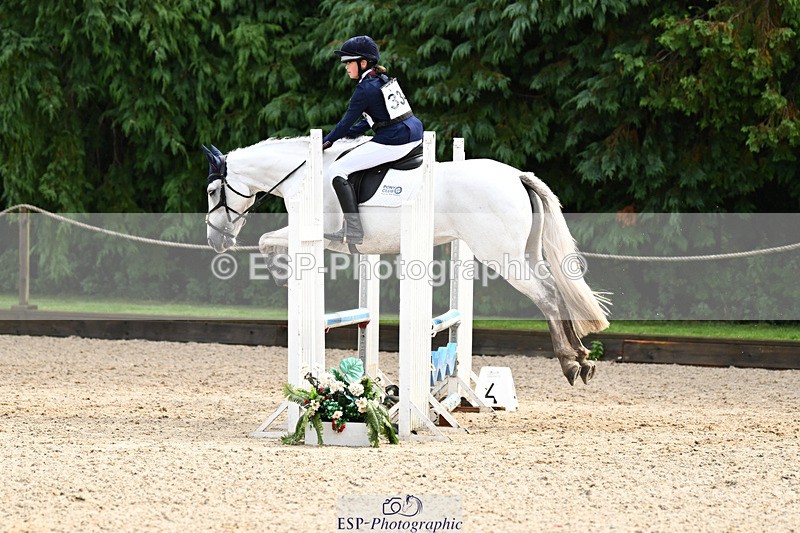 240824X-105547-25004 - 70cm Round 2 10.30 to 12.10