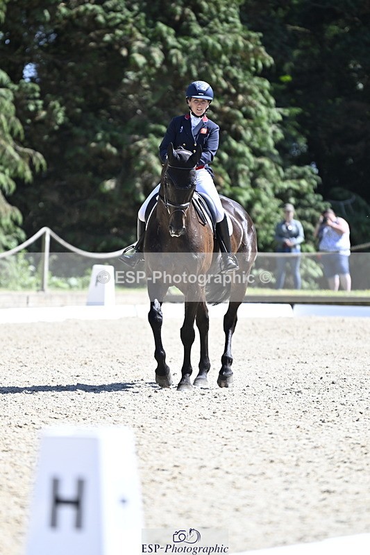 250522A-152013-03877 - D-417-Laura.Collett-DACAPO