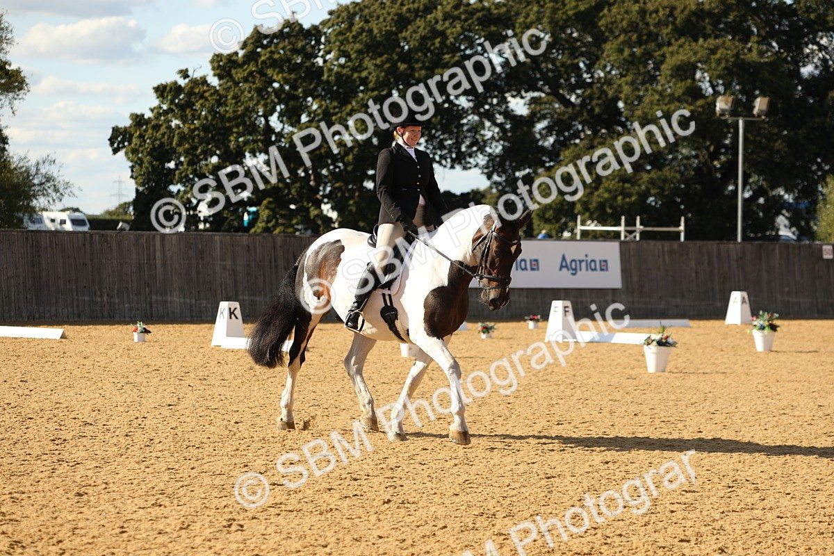 SBM_26820 - D17 - Grand Tour Championship - Novice 27