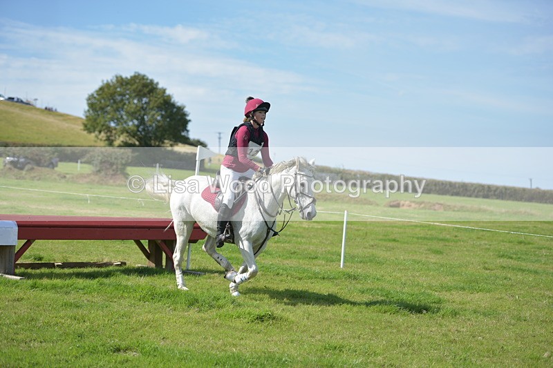 RAY_8516 - Class 1: Trebudannon Open: Red Table