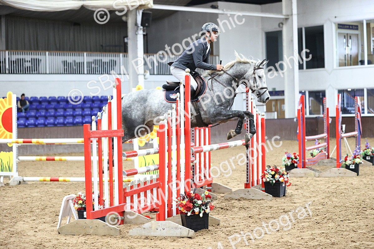 SBM_001061 - Class 5 - Blue Chip Pony Newcomers 1.00m Open