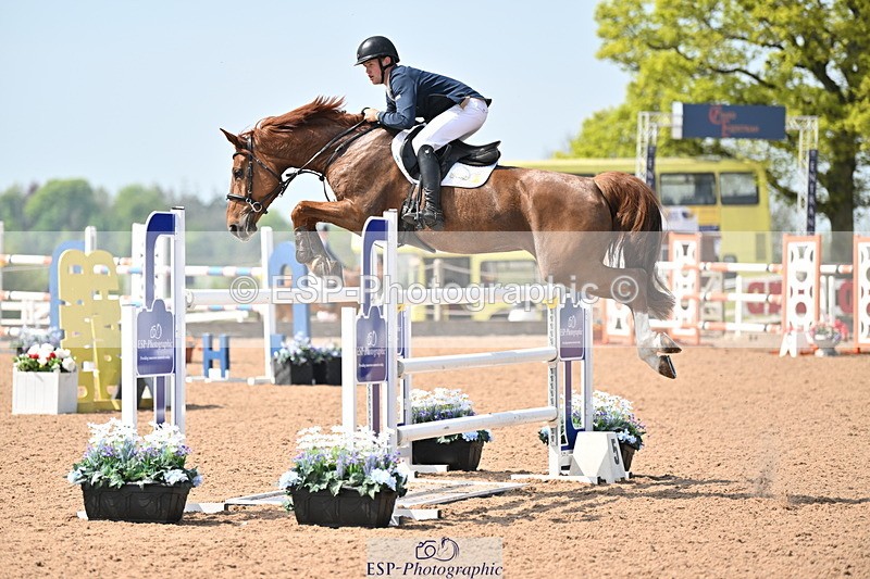 240510A-143629-08096 - Cls 23 Talent Seeker Inc 7yr old 14.10 to Finish