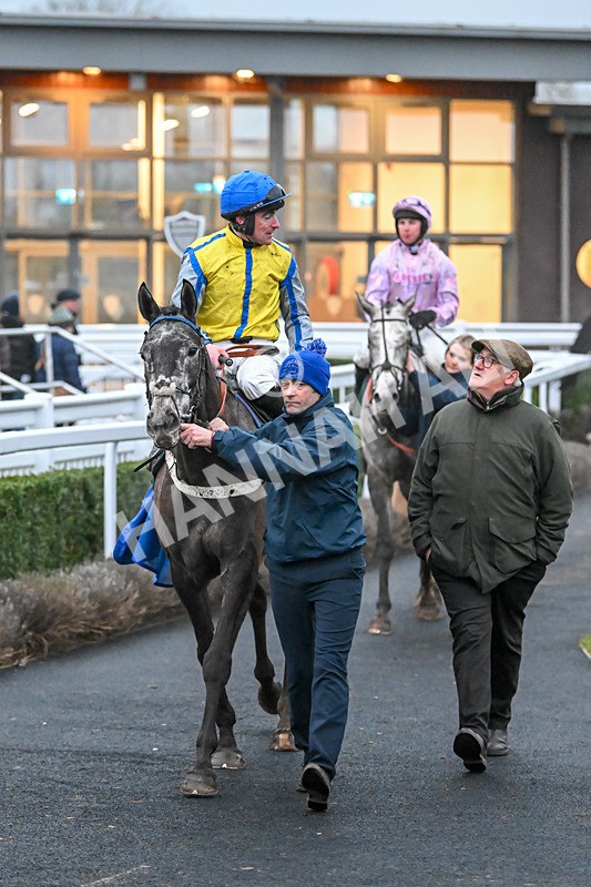 100225-Race 6-Count Of Vendome-6964 - Race 6