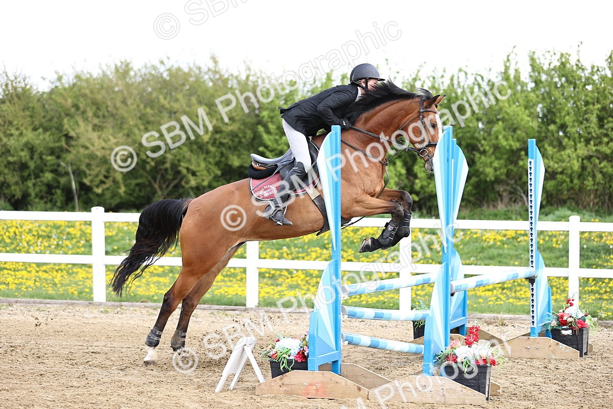 SBM_5213 - Class 9 - Senior British Novice - 90cm