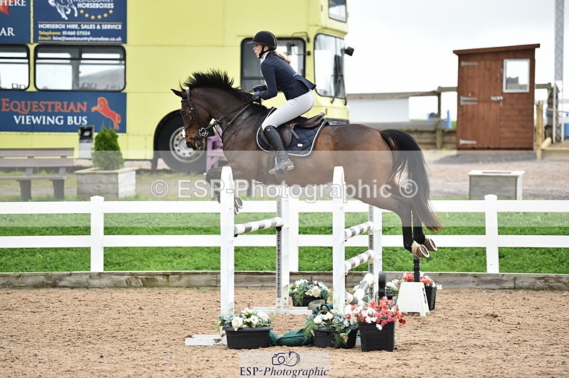 231013A-130040-01679 - Cls 3 1.05m Amateur Quali