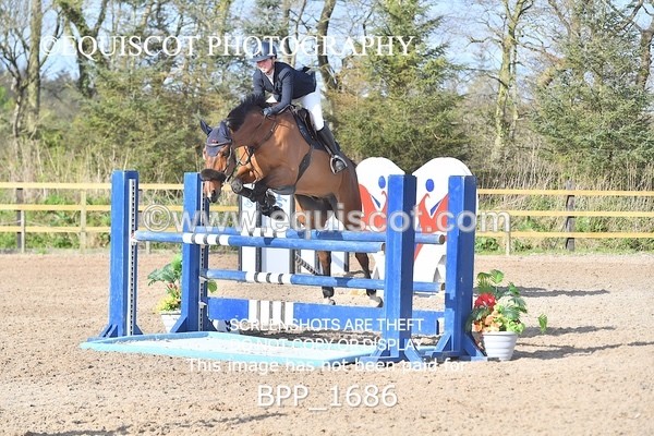 BPP_1686 - CLASS 18 SUN Senior Newcomers/ 1.10m Open