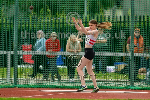 Age25SAT-925350 - Field Female Set One