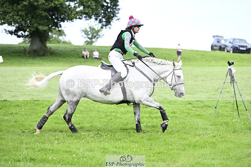 240804-163329-18007 - 672-Amy_Sweet-ONLY_BITESIZE