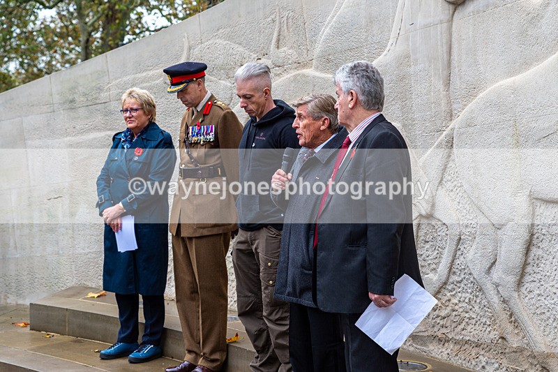 NGP_7134 - Animals In War Memorial - 10-11-23