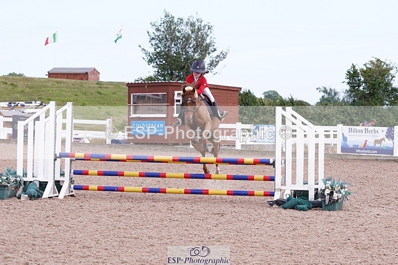 250629-172038-13221 - Cls 33 Stepping Stones 128cm and 138cm