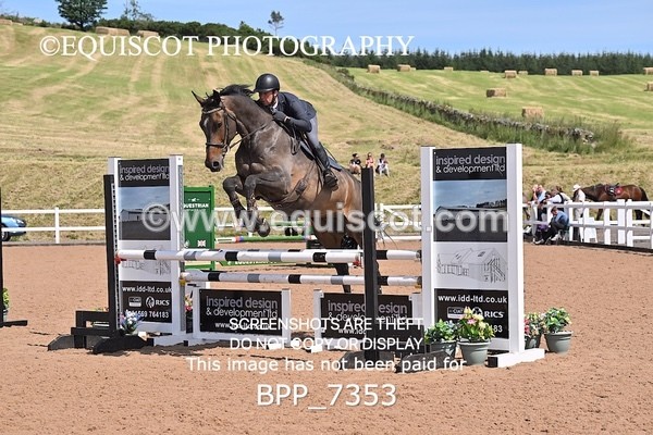 BPP_7353 - CLASS 14 FRI Nupafeeds Senior Dicovery/1m open