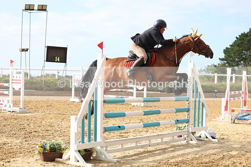 3E7A0563 - Class 13: Senior Newcomers/1.10m open