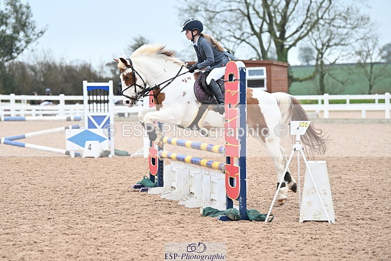 240128A-112654-00524 - Cls 3 Pony Discovery and 90cm Open