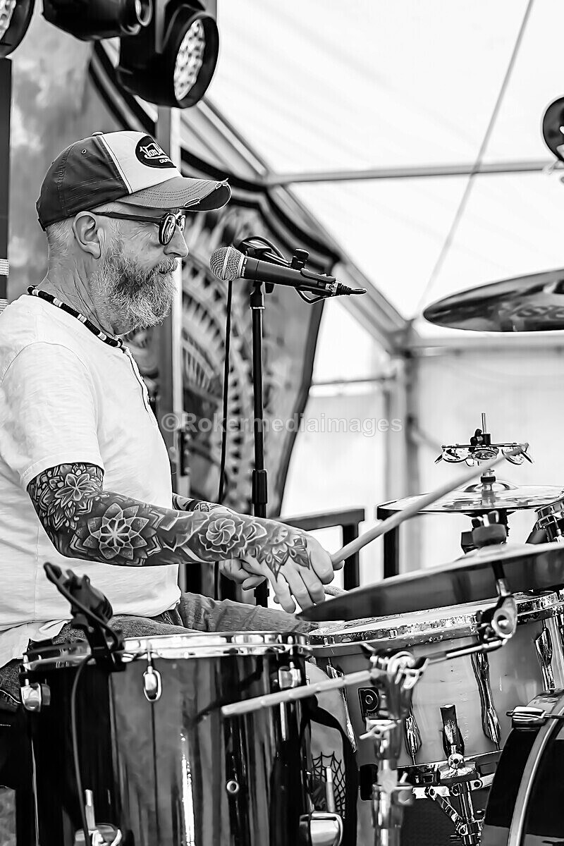 Sunday-90 - MINETY 2025