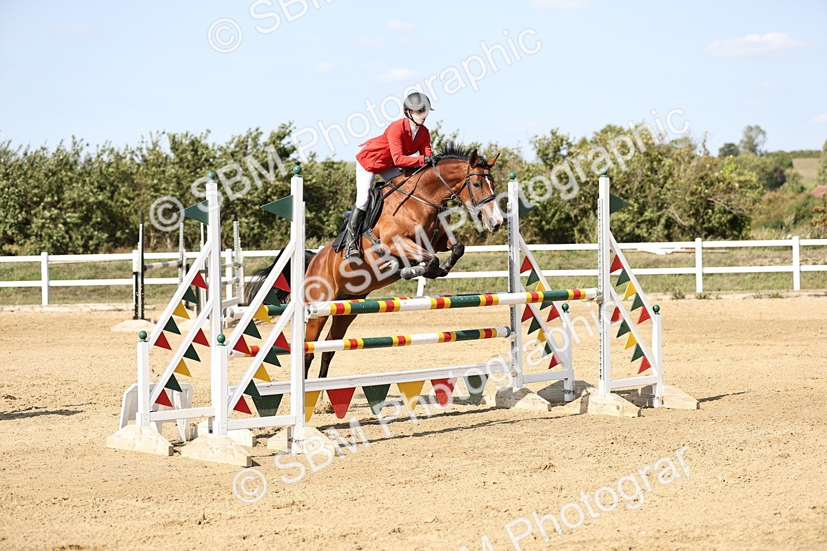 SBM_005255 - Class 6 = Senior Newcomers - 1.10m Open