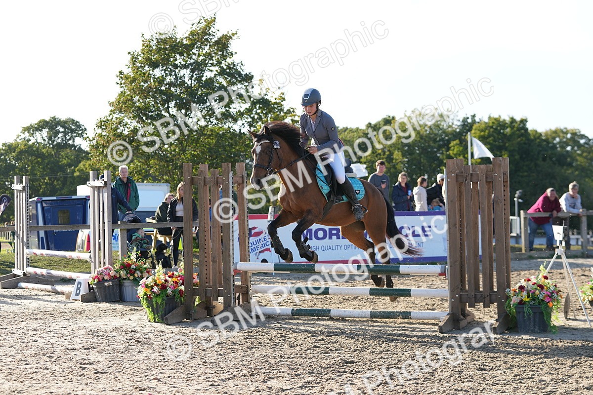SBM_53715 - J8 - Junior Pony 65cm Championship