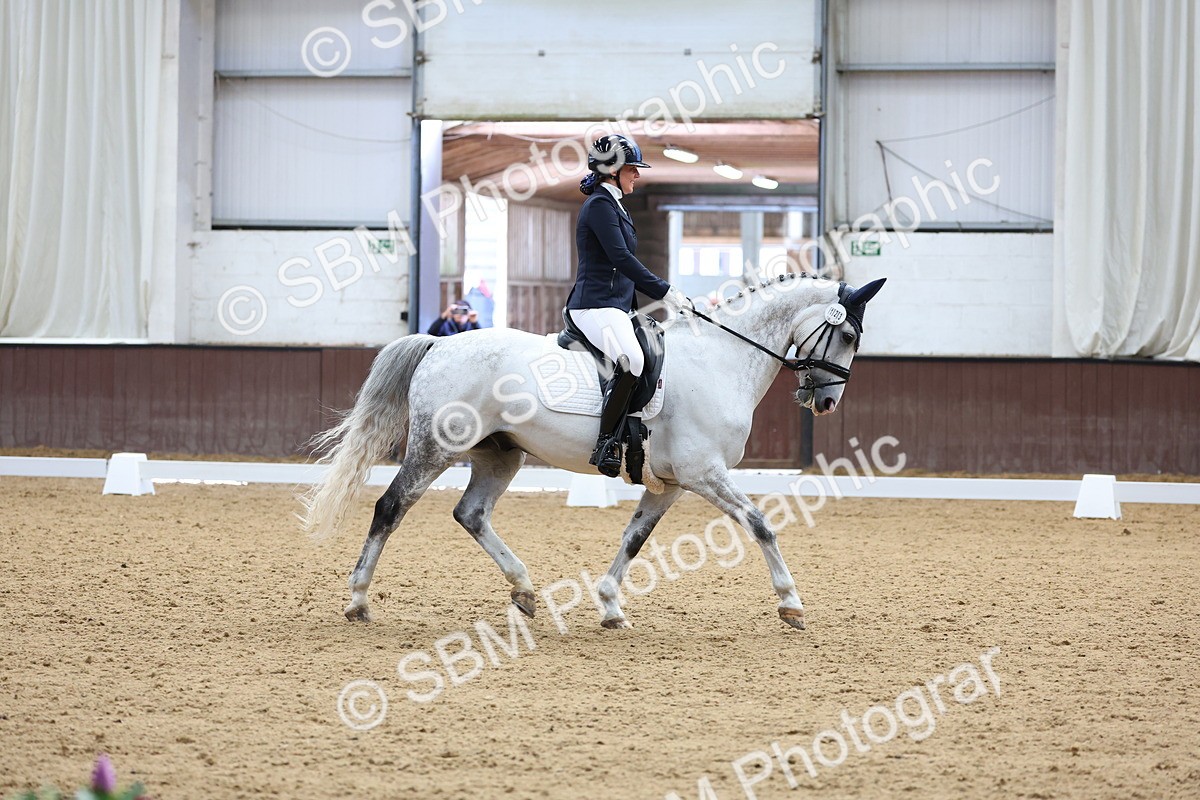 SBM_015905 - Class 15 - Novice FSM - 9.50 - 11.10