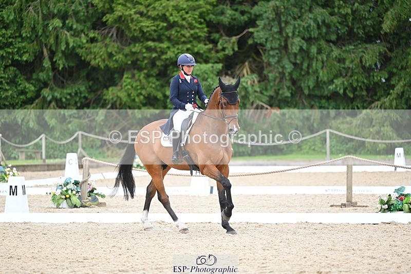 240524-114214-08989 - 520-LONDON_52-Laura_Collett