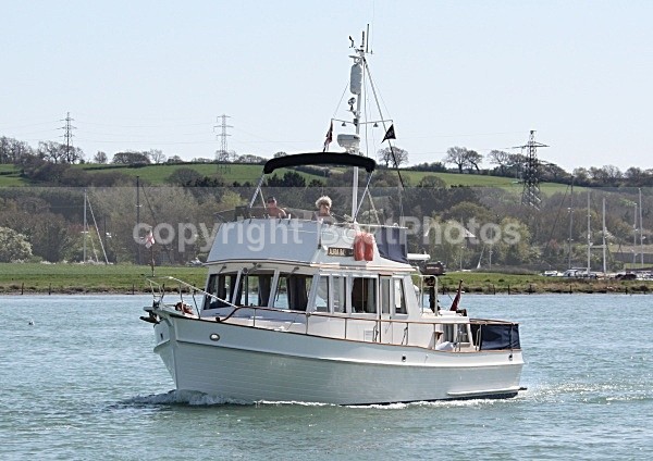 090413 ALGOA BAY MG_2469 - Motor Yachts