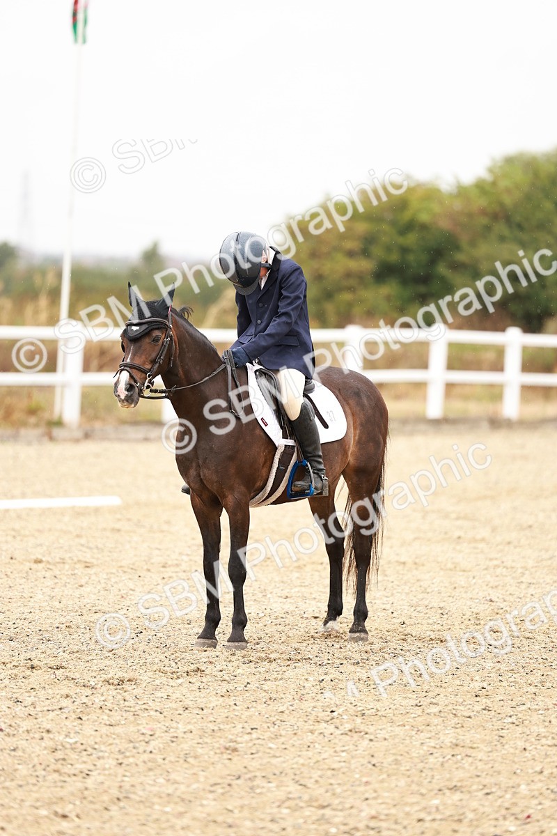 SBM_000045 - Class 1 - Intro 2 Warm Up 9.00-9.35
