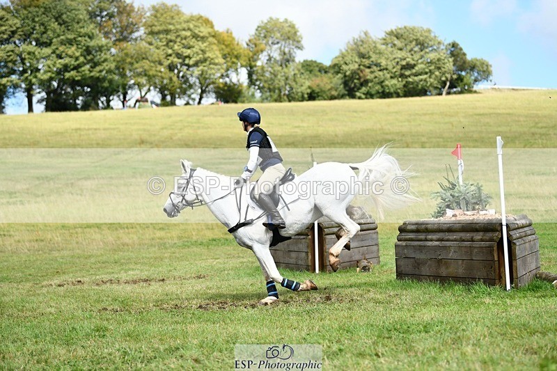 250831-142117-10380 - O-709-Cecilia.Behagg