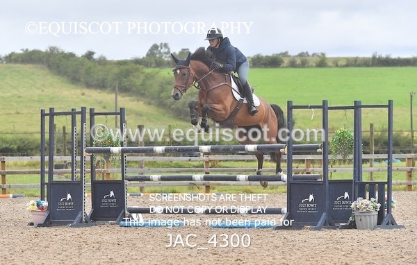 JAC_4300 - CLASS 7 Senior Foxhunter/ 1.20m Open