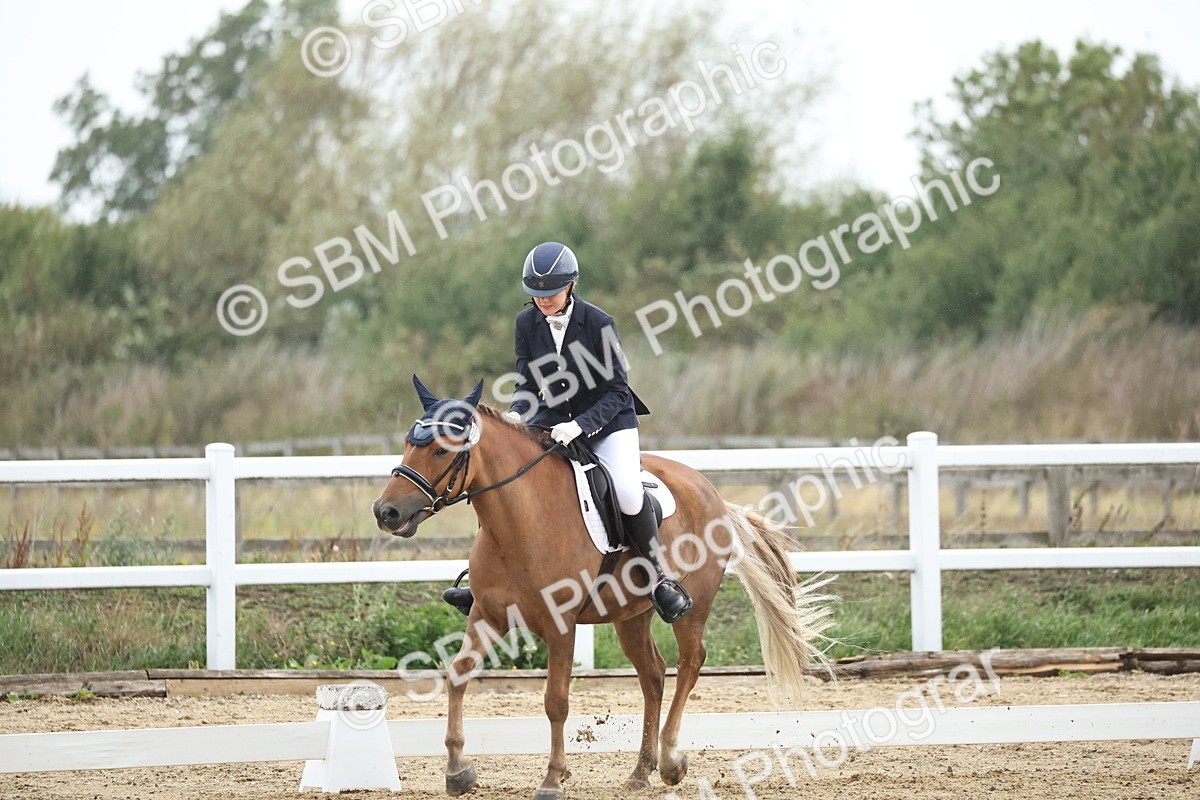 SBM_004315 - Class 8 - Novice 3 Champs