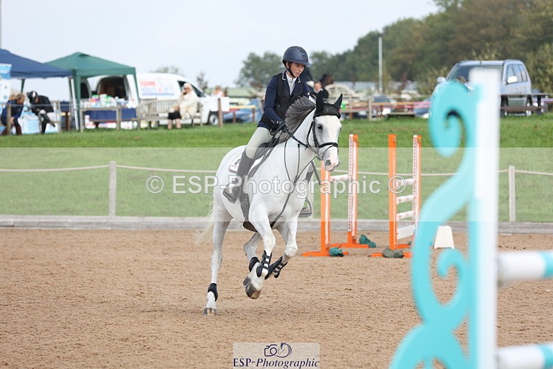 230915A-111952-01715 - Cls 2 Snr Foxhunter