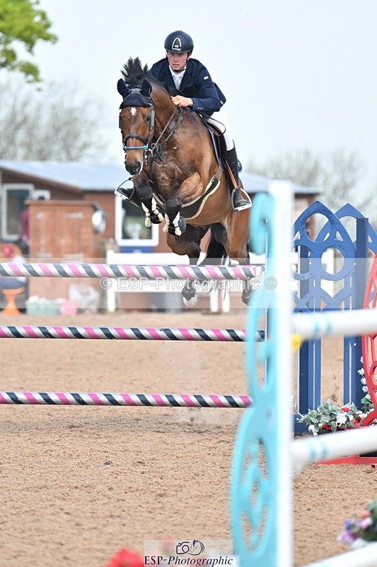 240512A-104103-17339 - Cls 48 National 1.30m Open